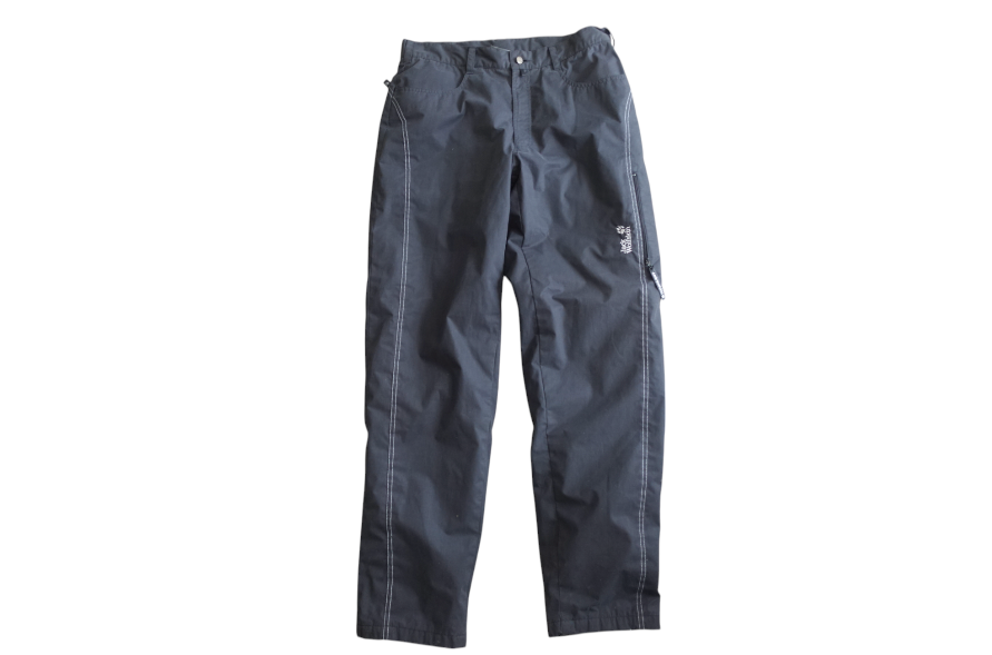 006 Preloved Jack Wolfskin Trousers L