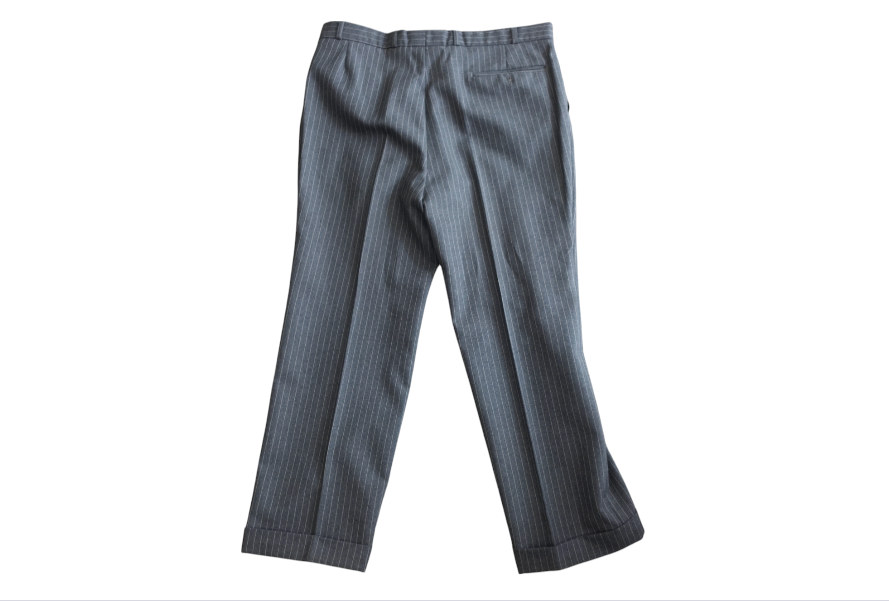 015 Vintage Austen Reed Suit 46